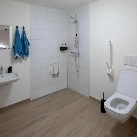 Otel Qstay Good Living Anvers